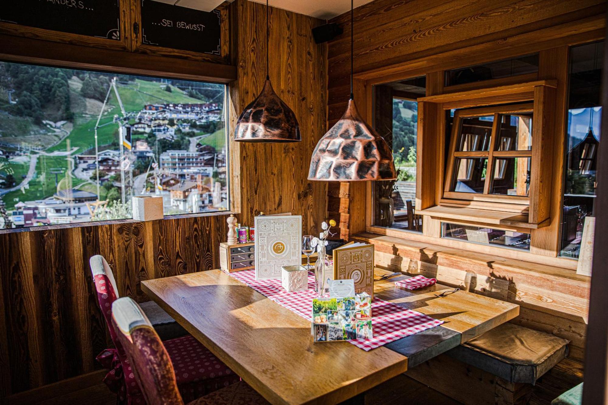 Alpin Juwel Hotel Saalbach-Hinterglemm Bagian luar foto
